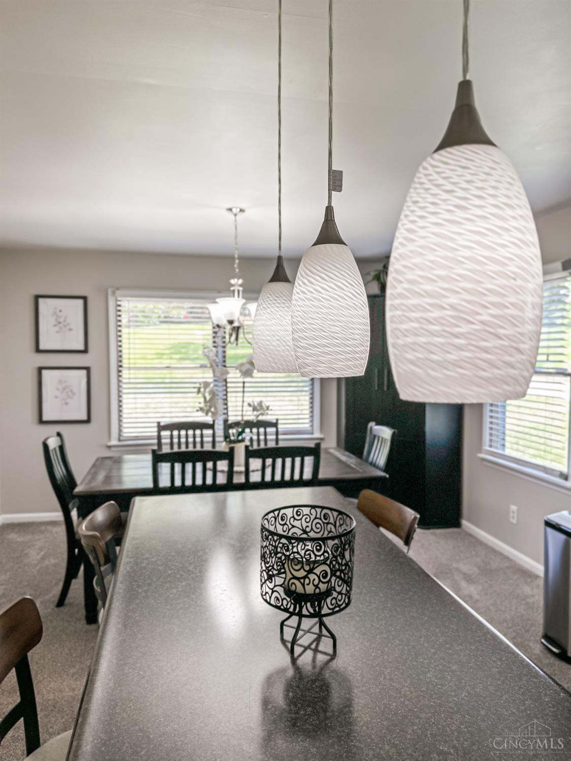 5715 Boomer Road Cincinnati, OH 45247 - Photo 13 of 39