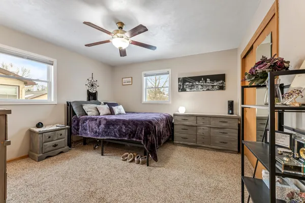 $254,900 | 115 3rd Street Southeast, Plainview, MN 55964