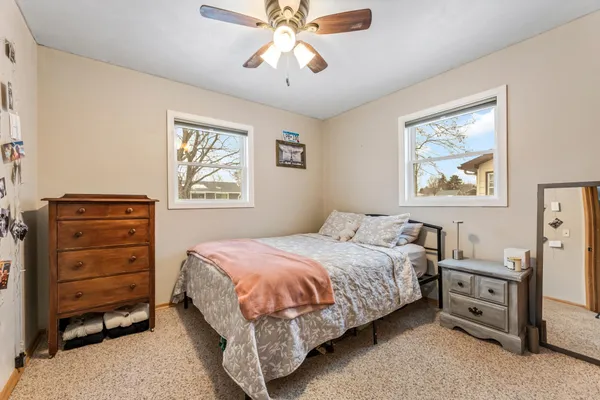 $254,900 | 115 3rd Street Southeast, Plainview, MN 55964