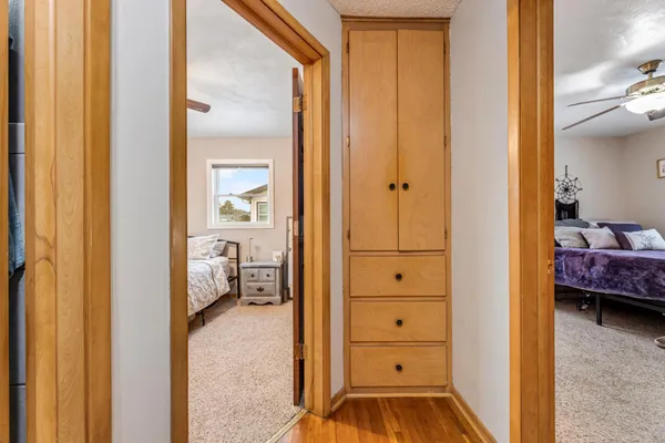 $254,900 | 115 3rd Street Southeast, Plainview, MN 55964