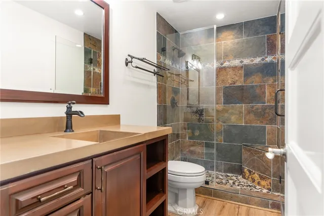 $6,500 | 2111 Vista Dorado, Newport Beach, CA 92660