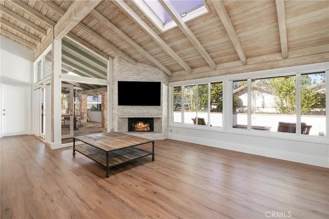 $6,500 | 2111 Vista Dorado, Newport Beach, CA 92660