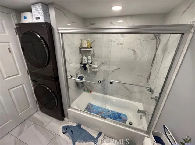 $210,000 | 715 West 220th Street, Torrance, CA 90502