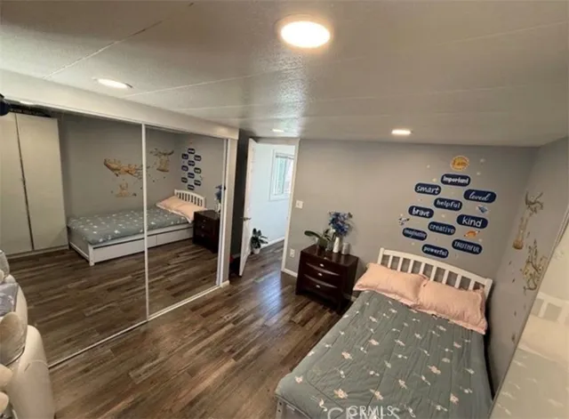 $210,000 | 715 West 220th Street, Torrance, CA 90502