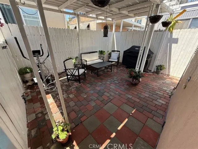 $210,000 | 715 West 220th Street, Torrance, CA 90502