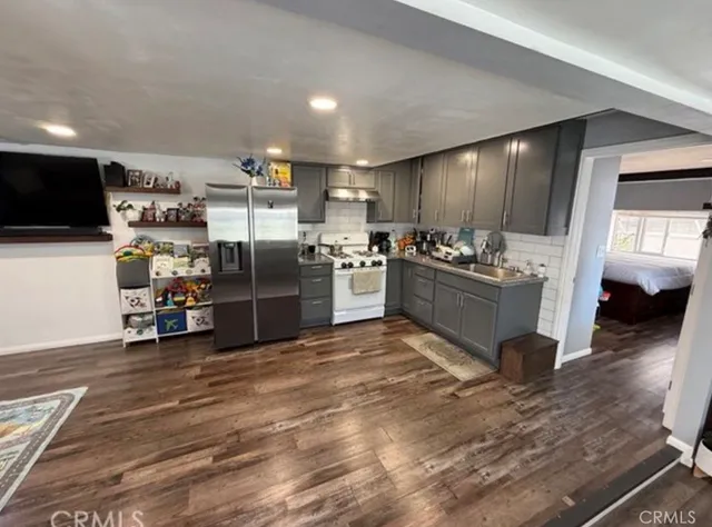 $210,000 | 715 West 220th Street, Torrance, CA 90502