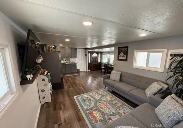 $210,000 | 715 West 220th Street, Torrance, CA 90502