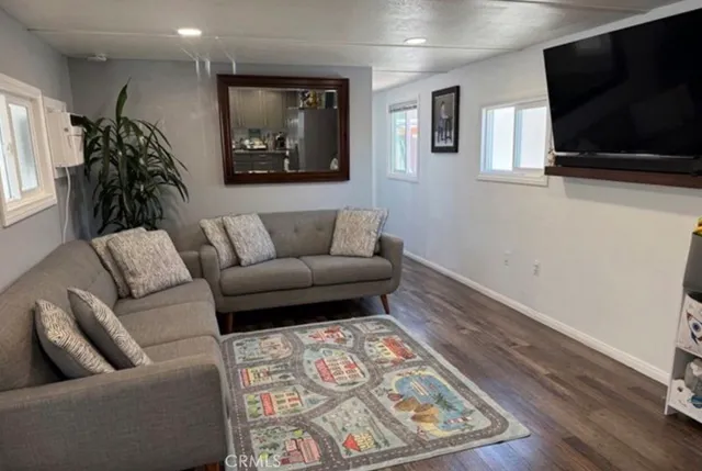 $210,000 | 715 West 220th Street, Torrance, CA 90502