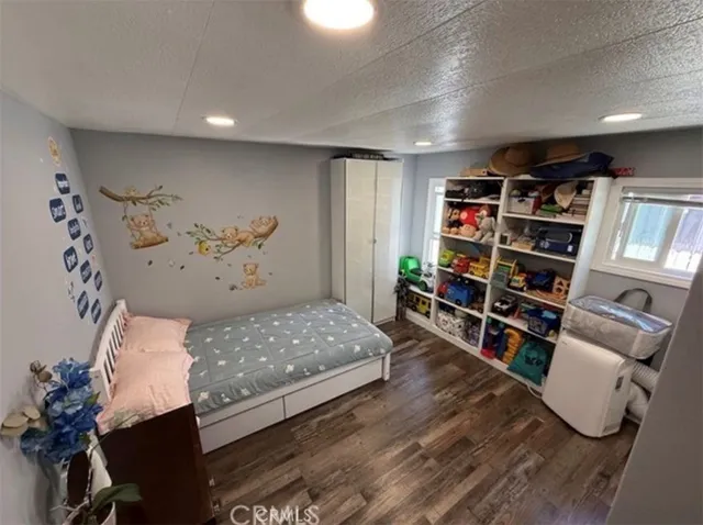 $210,000 | 715 West 220th Street, Torrance, CA 90502