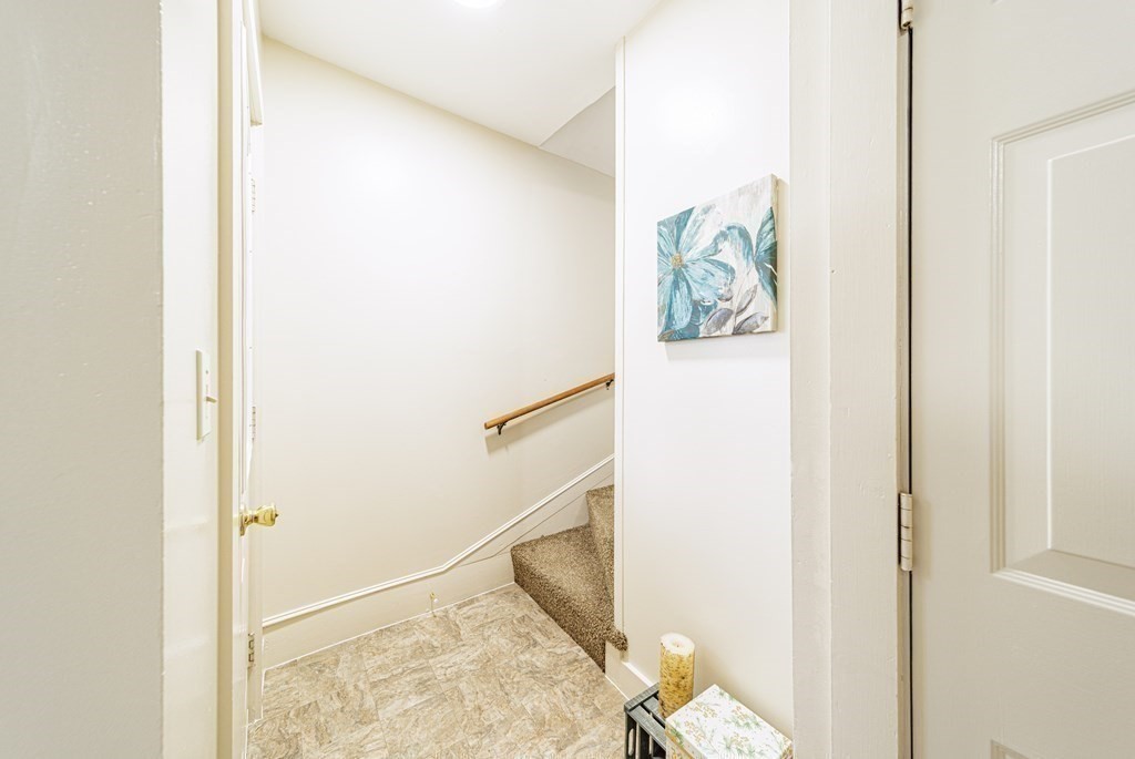 321-323 Orange Street Springfield, MA 01108 - Photo 31 of 42 Gallery Image 31