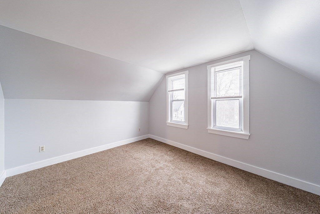 321-323 Orange Street Springfield, MA 01108 - Photo 34 of 42 Gallery Image 34
