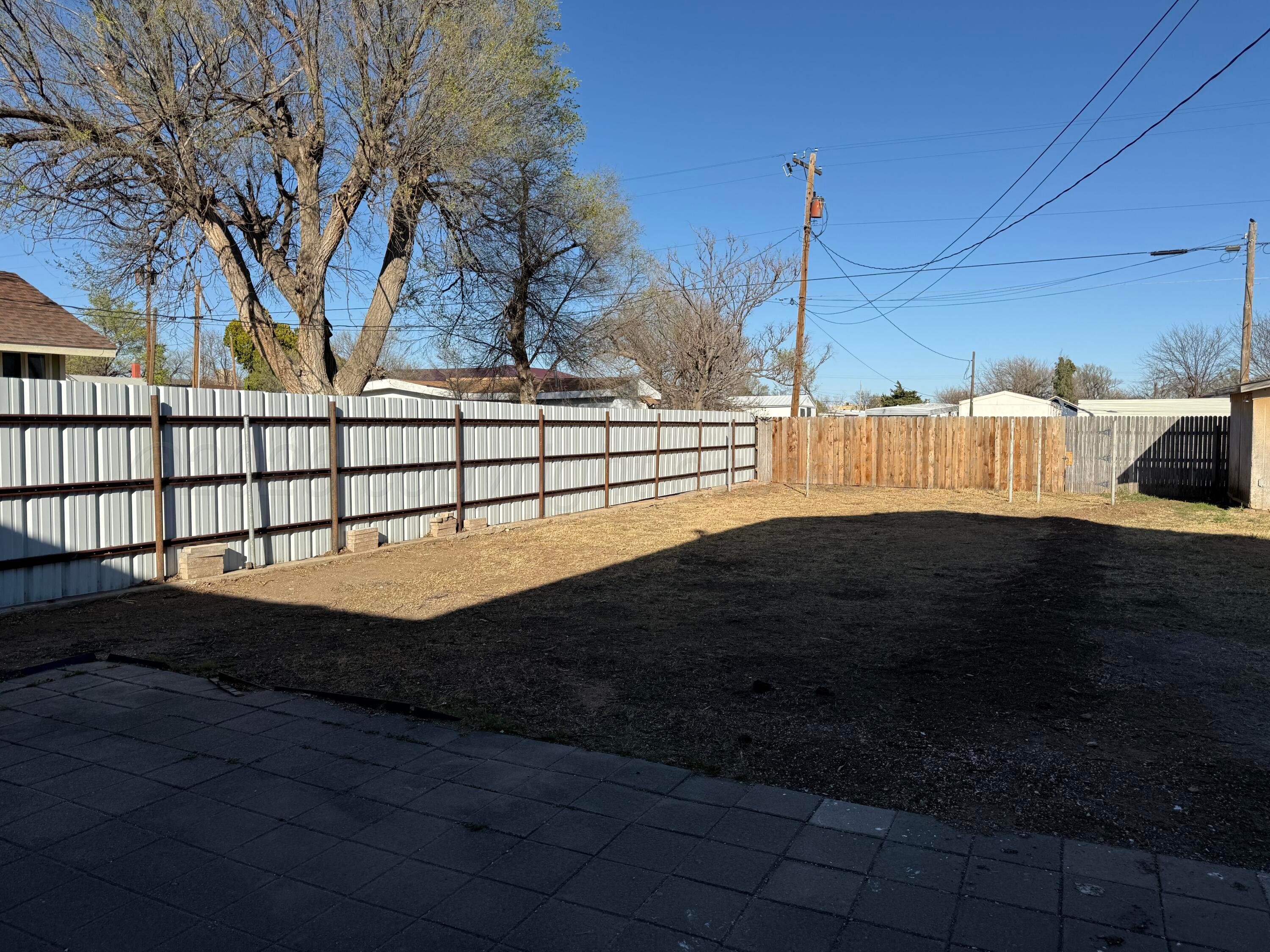 609 South Drake Street Perryton, TX 79070 - Photo 15 of 17 IMG_3718