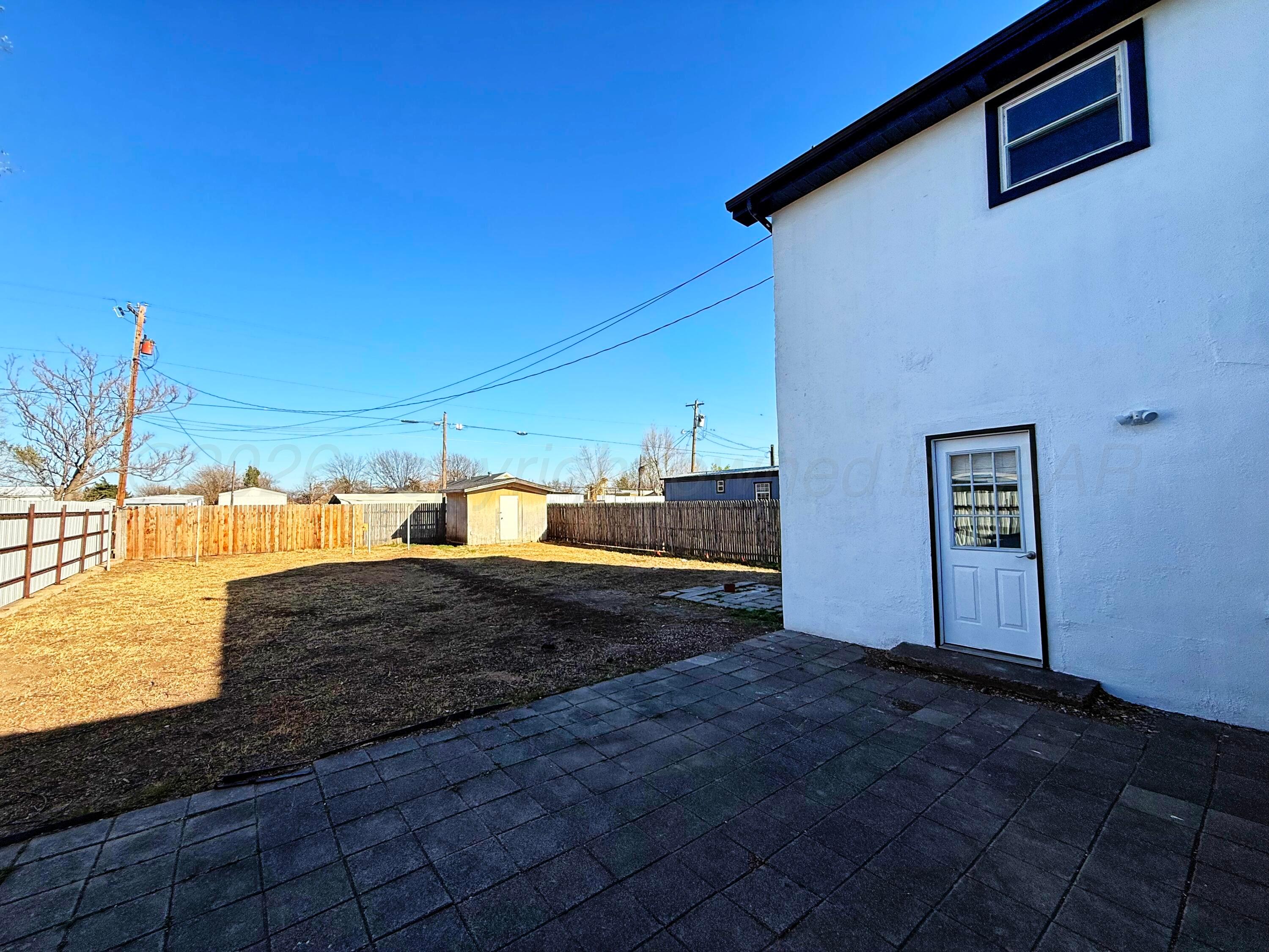 609 South Drake Street Perryton, TX 79070 - Photo 16 of 17 IMG_3719_easyHDR-high-contrast4