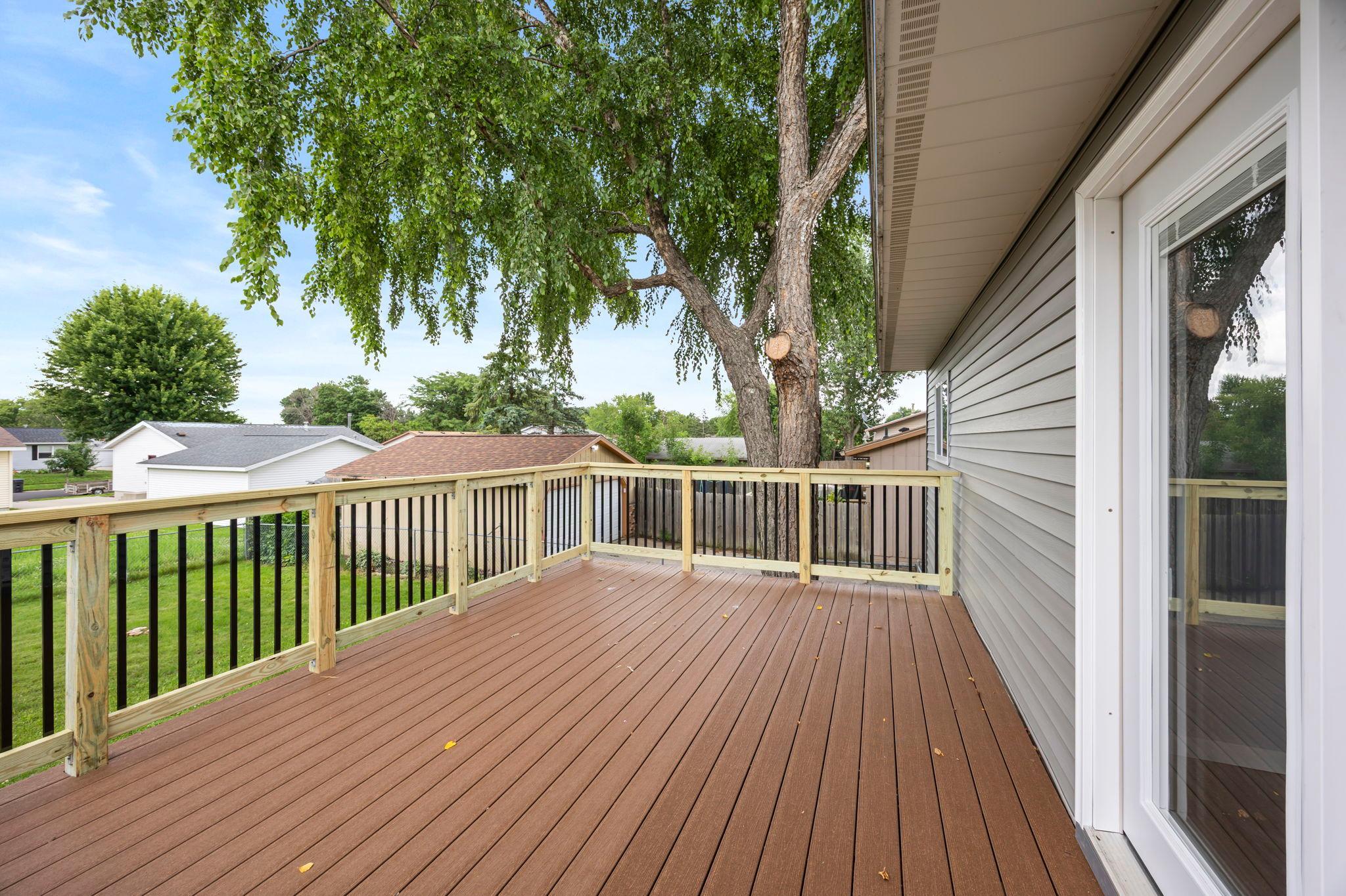 2043 42nd Street Northwest Rochester, MN 55901 - Photo 23 of 30