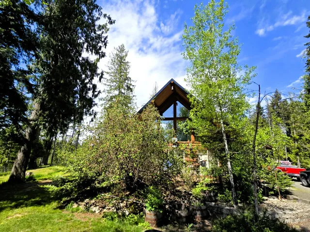 $575,000 | 68 Panorama Drive, Lenore, ID 83541