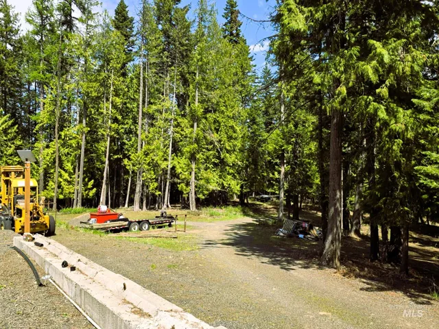 $575,000 | 68 Panorama Drive, Lenore, ID 83541