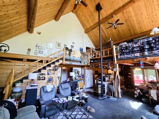 $575,000 | 68 Panorama Drive, Lenore, ID 83541