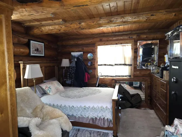 $575,000 | 68 Panorama Drive, Lenore, ID 83541