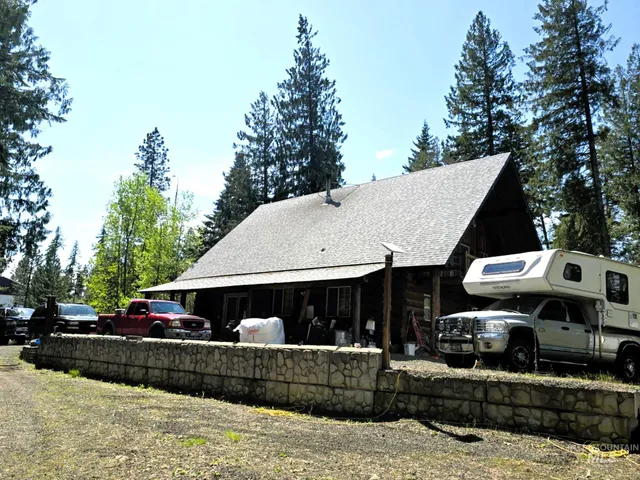 $575,000 | 68 Panorama Drive, Lenore, ID 83541