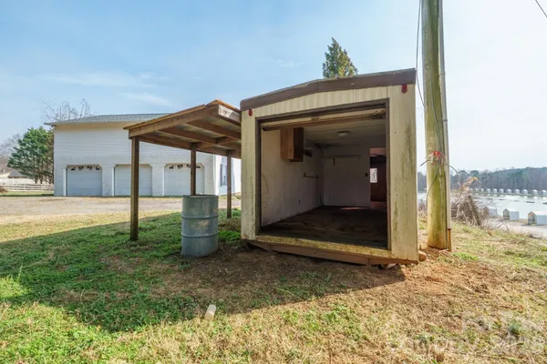 $320,000 | 2991 Sam Houser Road, Vale, NC 28168