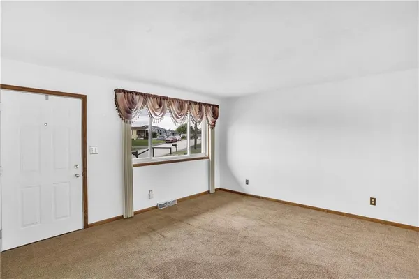 $239,900 | 217 Eleanor Drive, Latrobe, PA 15650