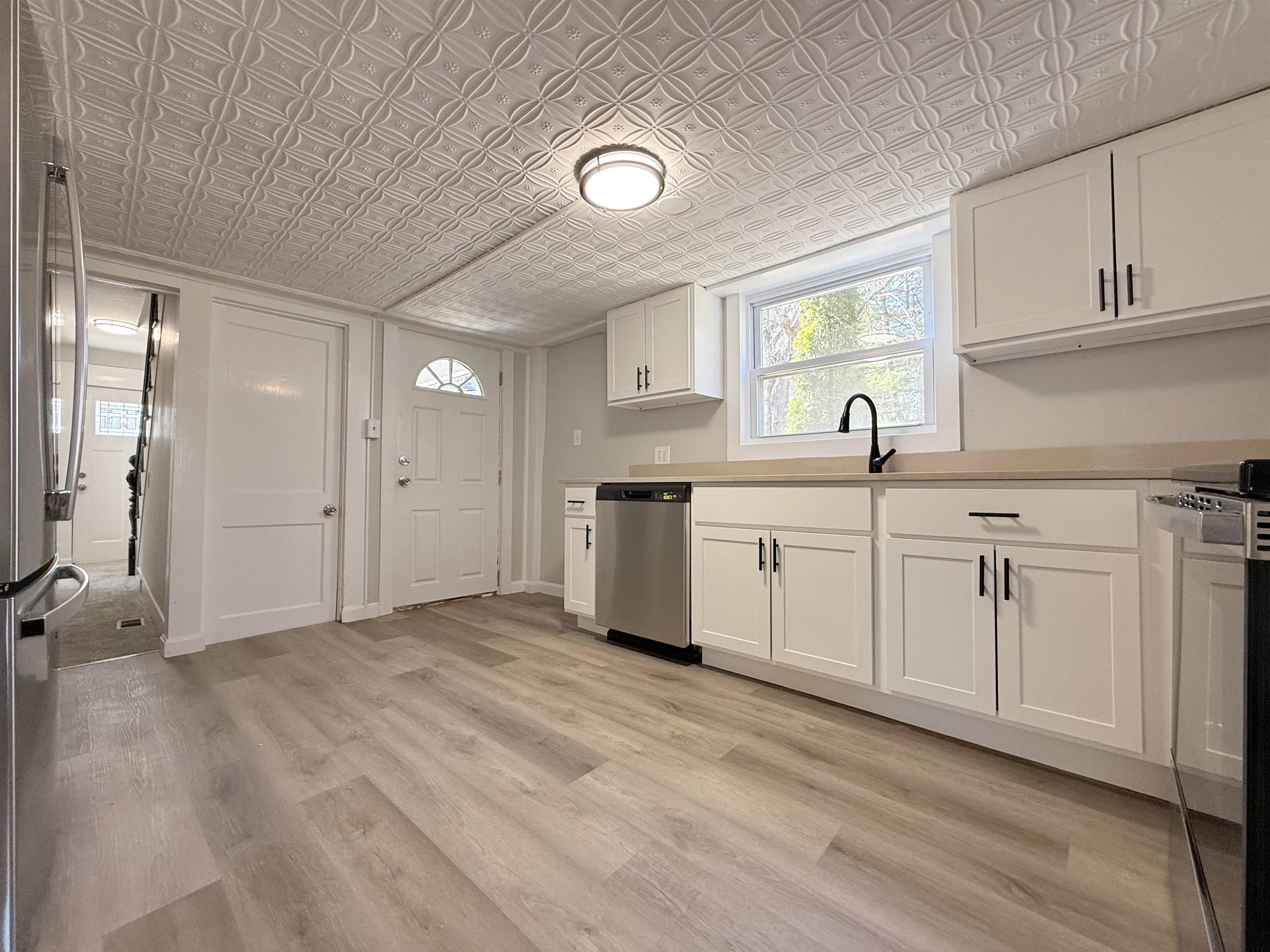 30 Sweatt Street Boscawen, NH 03303 - Photo 5 of 48