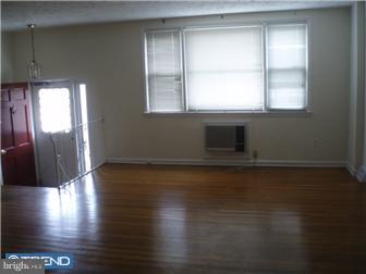 1223 Harshaw Road Brookhaven, PA 19015 - Photo 3 of 12 Living Room