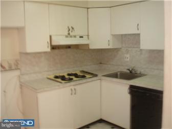 1223 Harshaw Road Brookhaven, PA 19015 - Photo 5 of 12 Kitchen