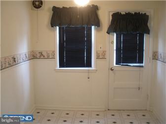 1223 Harshaw Road Brookhaven, PA 19015 - Photo 6 of 12 Kitchen