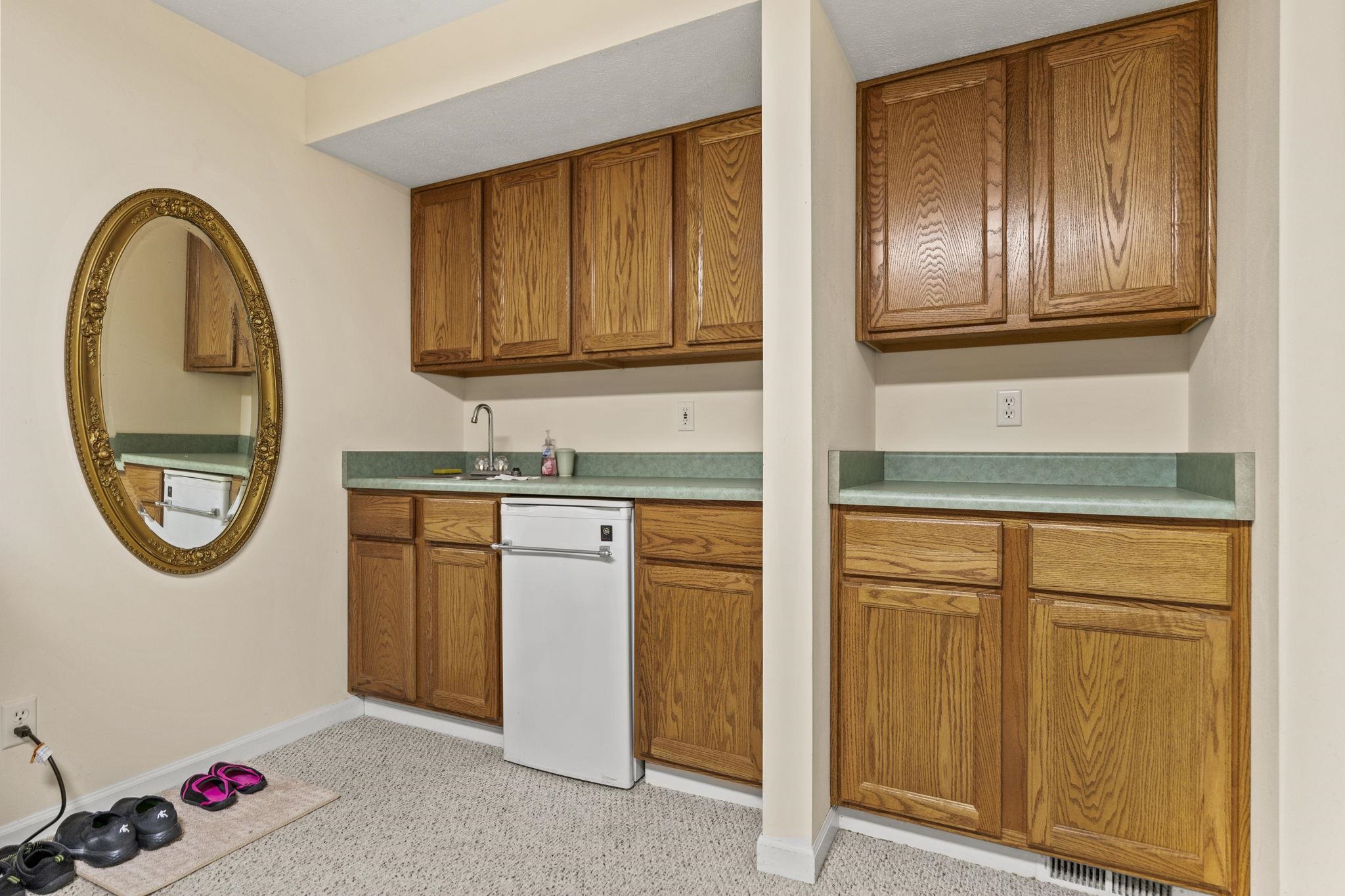 638 Roxbury Road Rockford, IL 61107 - Photo 31 of 40