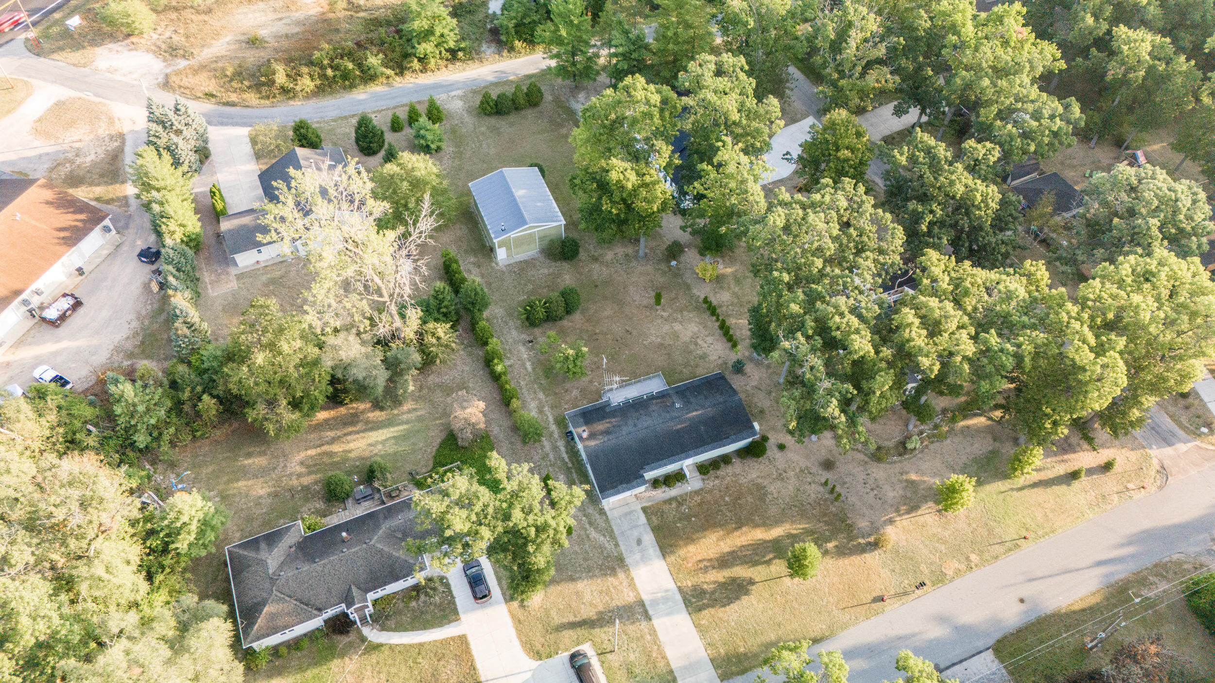 13235 Lubke Road New Buffalo, MI 49117 - Photo 17 of 20 DJI_20240919084940_0253_D copy