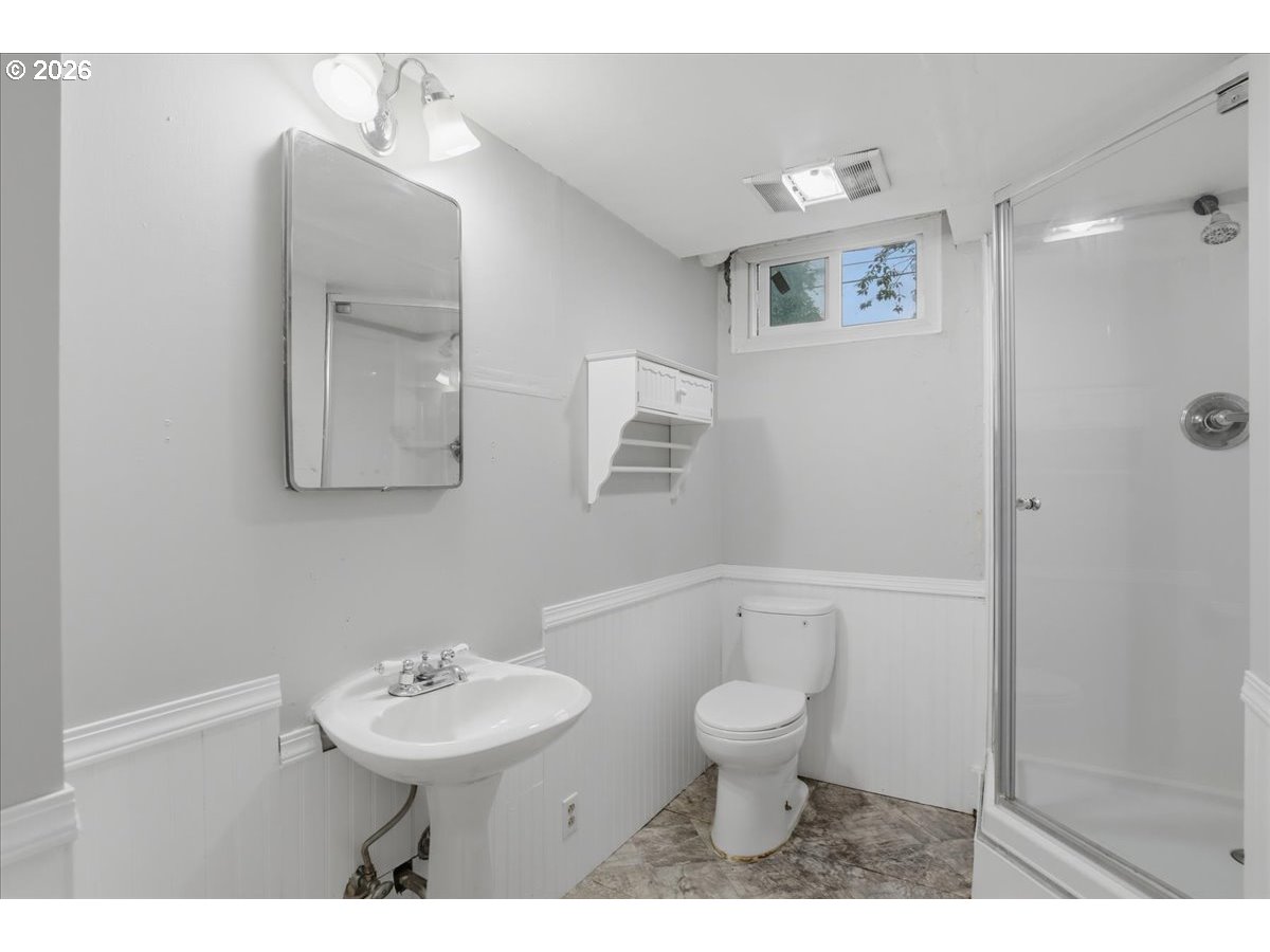 10834 Southeast Long Street Portland, OR 97266 - Photo 25 of 38