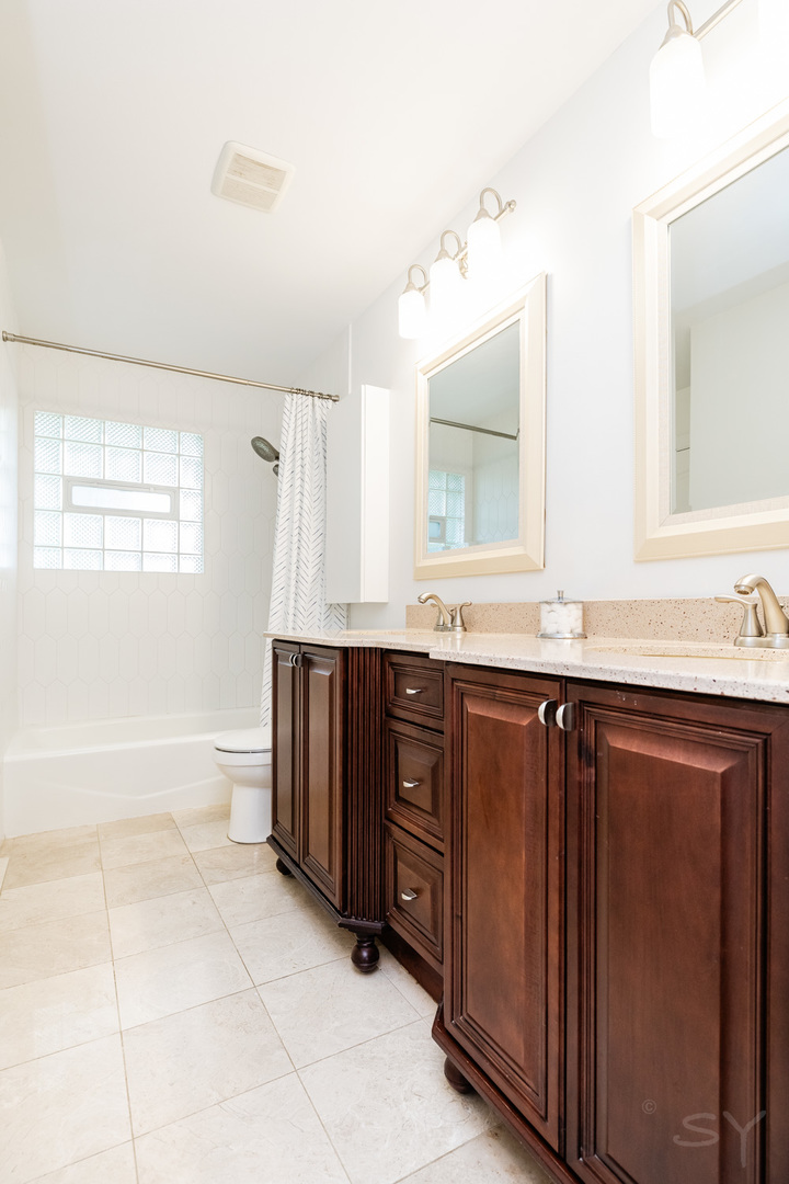846 East Baldwin Road Palatine, IL 60074 - Photo 14 of 27 Gallery Image 14