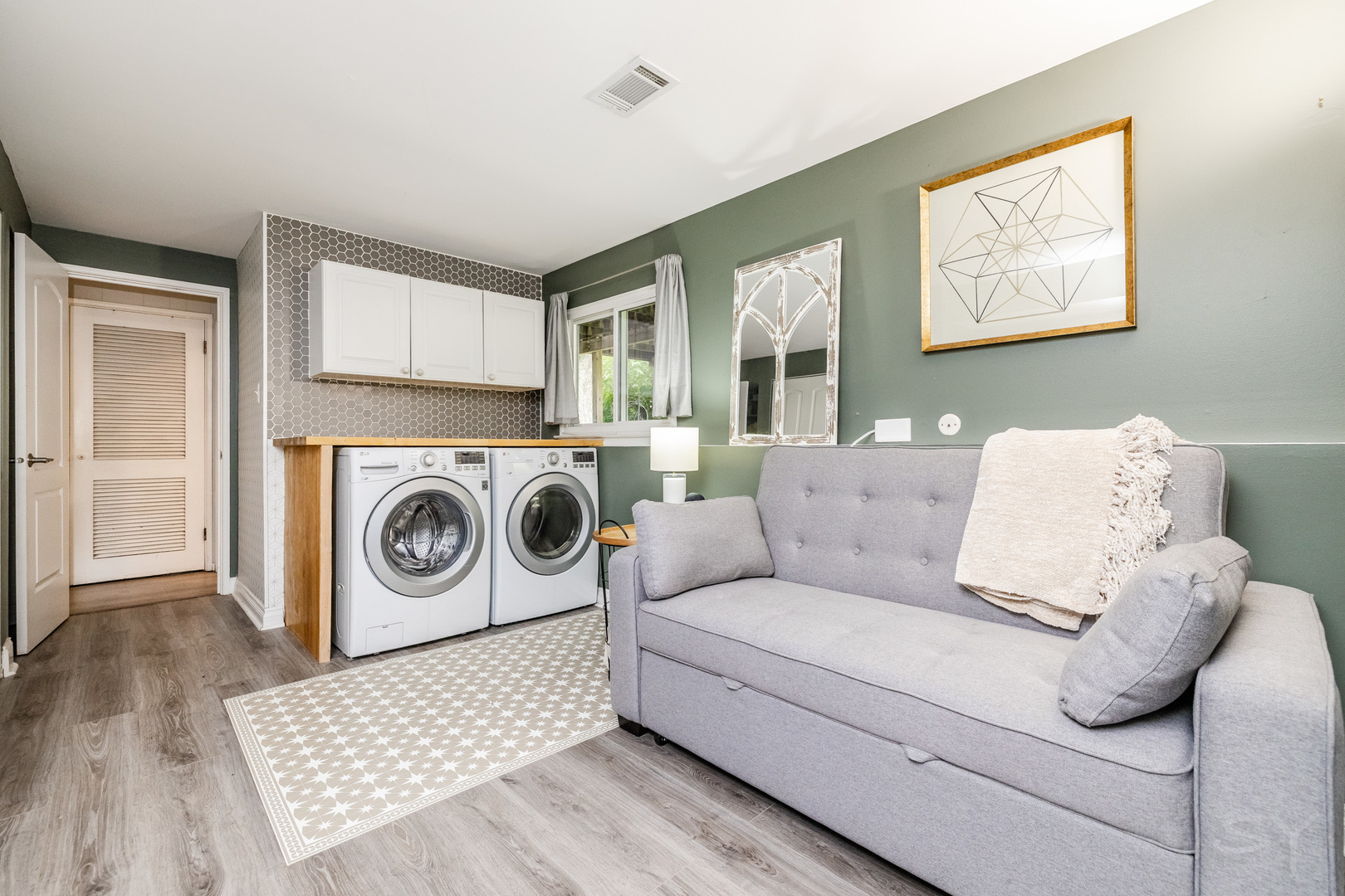 846 East Baldwin Road Palatine, IL 60074 - Photo 18 of 27 Gallery Image 18