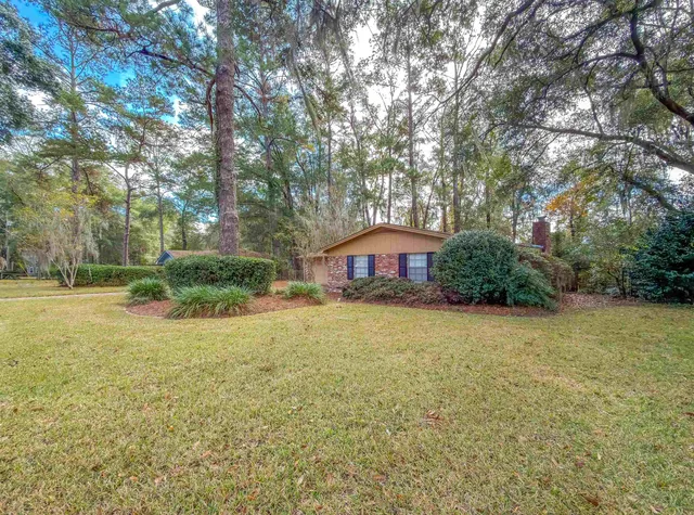 $2,295 | 307 Sweetbriar Drive, Tallahassee, FL 32312