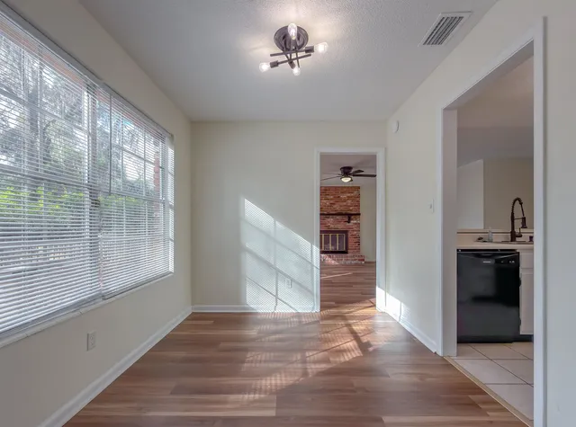 $2,295 | 307 Sweetbriar Drive, Tallahassee, FL 32312