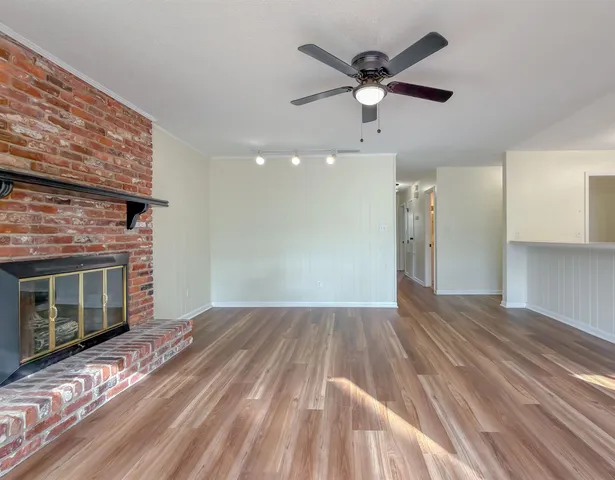 $2,295 | 307 Sweetbriar Drive, Tallahassee, FL 32312