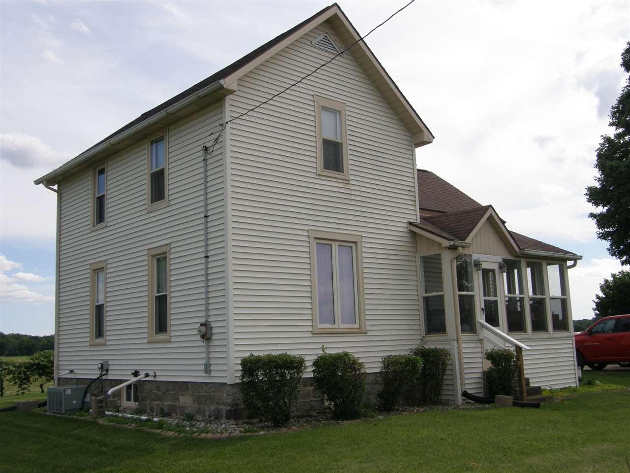2343 West Jason Road Dewitt, MI 48820 - Photo 2 of 23 1863513-1.JPG
