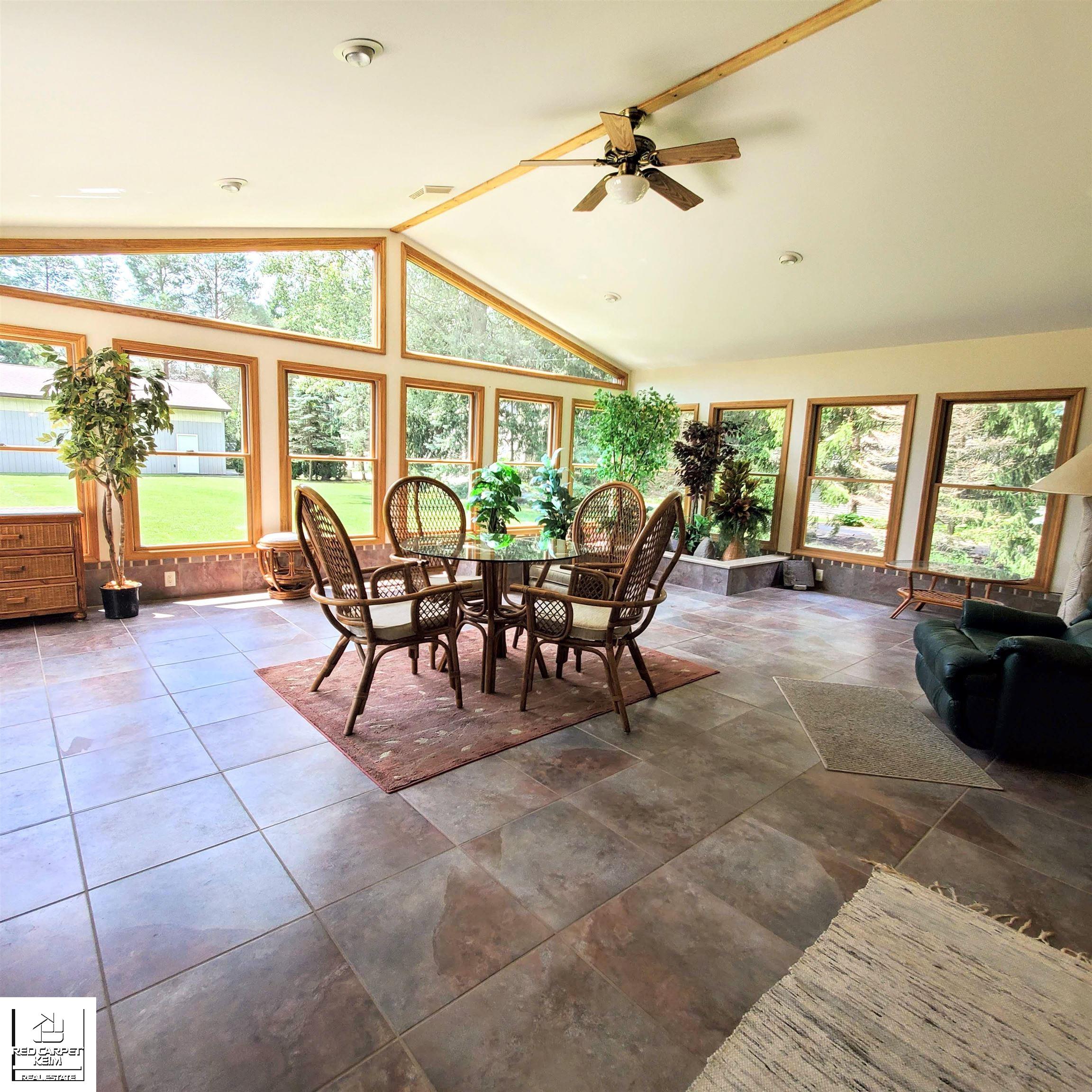 6380 East Pierson Road Flint, MI 48506 - Photo 10 of 41 50148429-833cb5af-da38-4fad-9d4f-0966de590d12.JPG