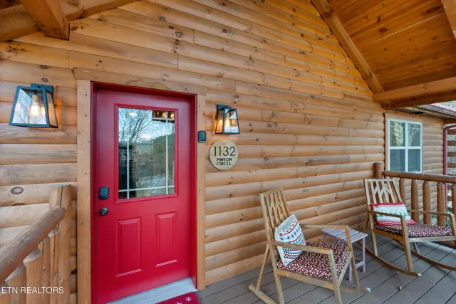 $549,000 | 1132 Pinyon Circle, Sevierville, TN 37863