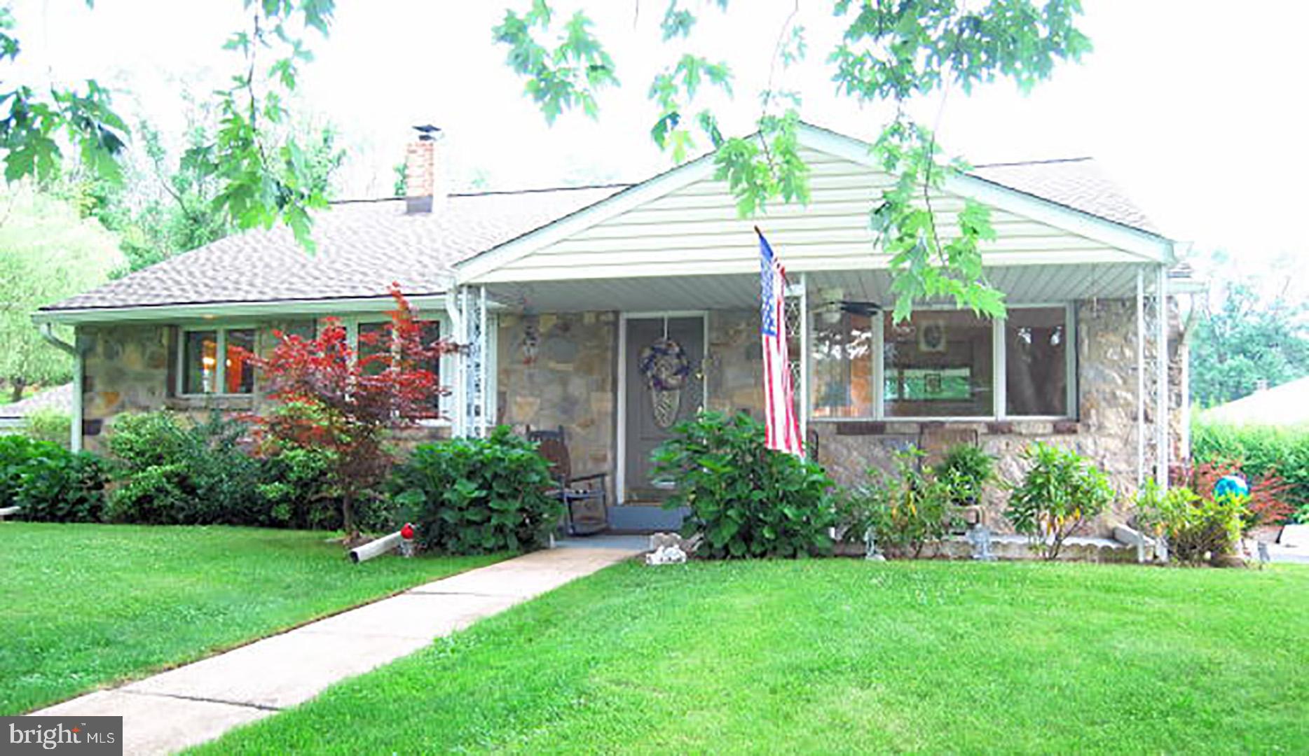 2323 Alsace Road Reading, PA 19604 - Photo 3 of 49