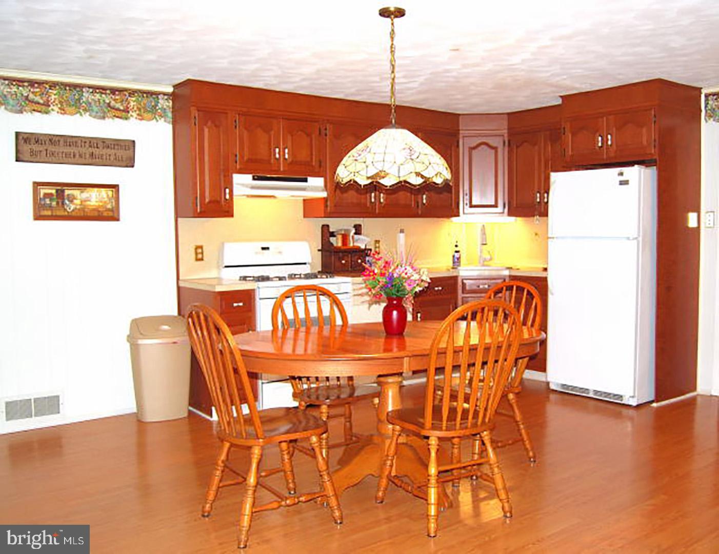 2323 Alsace Road Reading, PA 19604 - Photo 22 of 49 In-law suite dining area