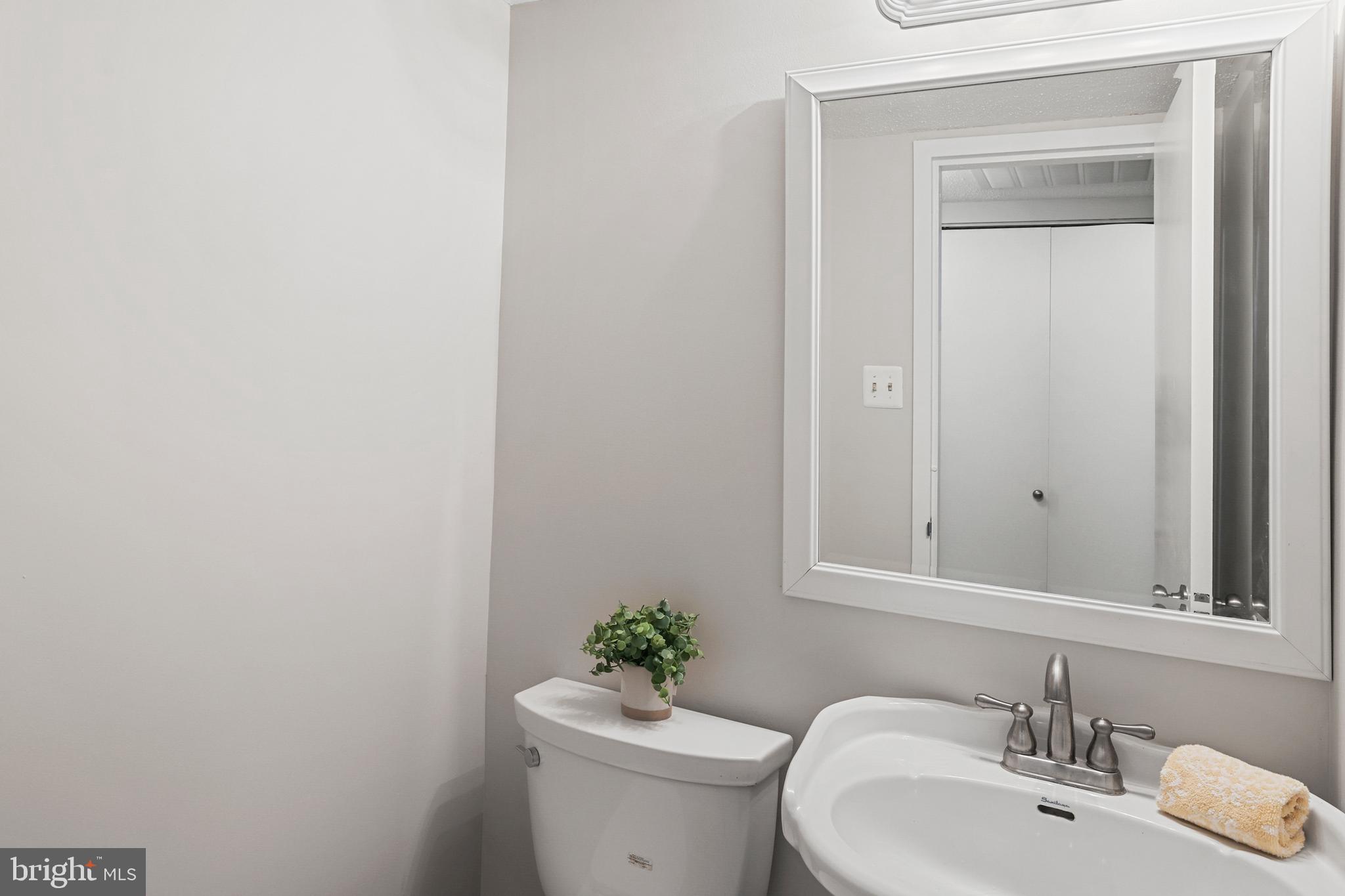 1570 Moorings Drive, Unit 2B Reston, VA 20190 - Photo 21 of 55