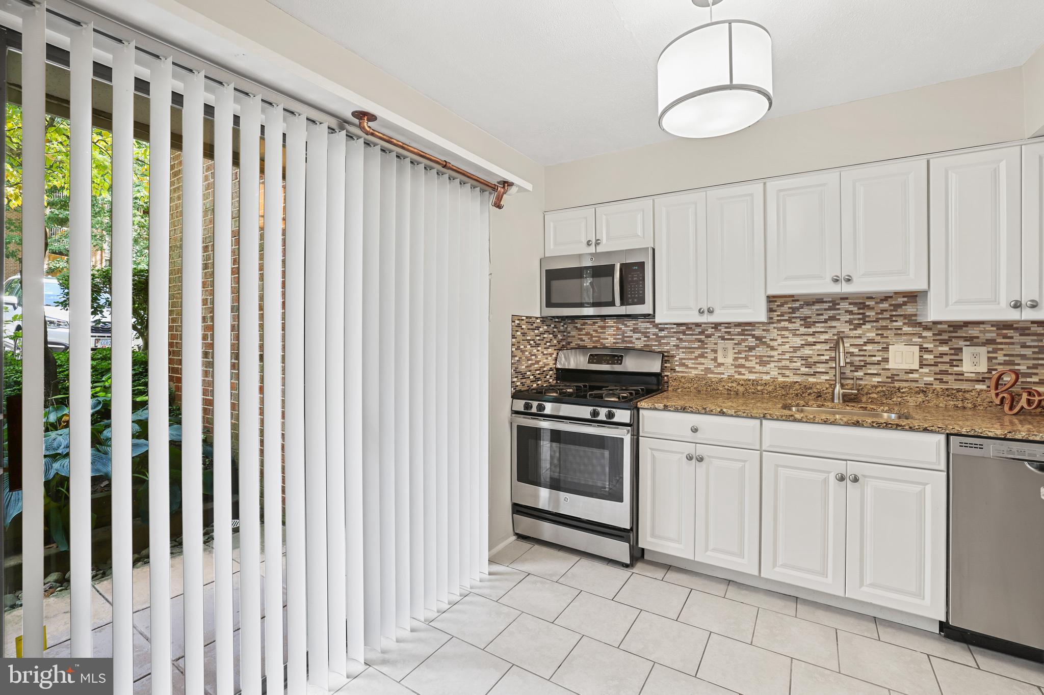 1570 Moorings Drive, Unit 2B Reston, VA 20190 - Photo 5 of 55