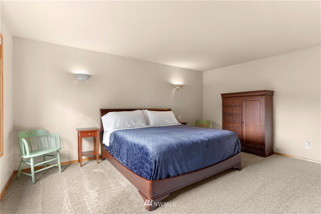 1130 184th Place Southeast Bothell, WA 98012 - Photo 23 of 30 Gallery Image 23