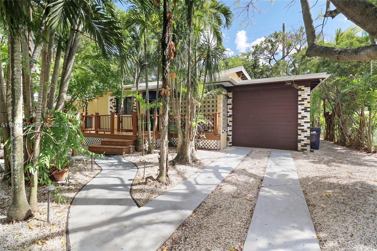 550 Quail Avenue Miami Springs, FL 33166 - Photo 19 of 34