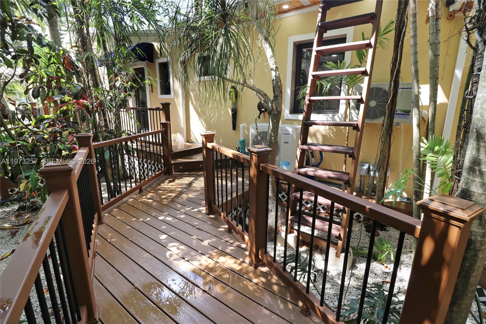 550 Quail Avenue Miami Springs, FL 33166 - Photo 25 of 34