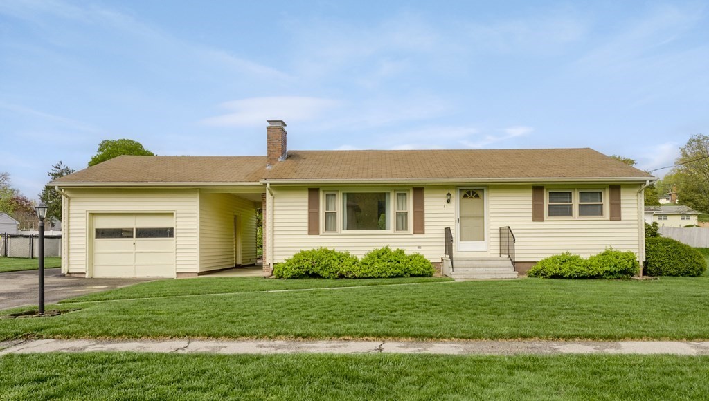 41 Thornton Road Worcester, MA 01606 - Photo 1 of 27 Gallery Image 1