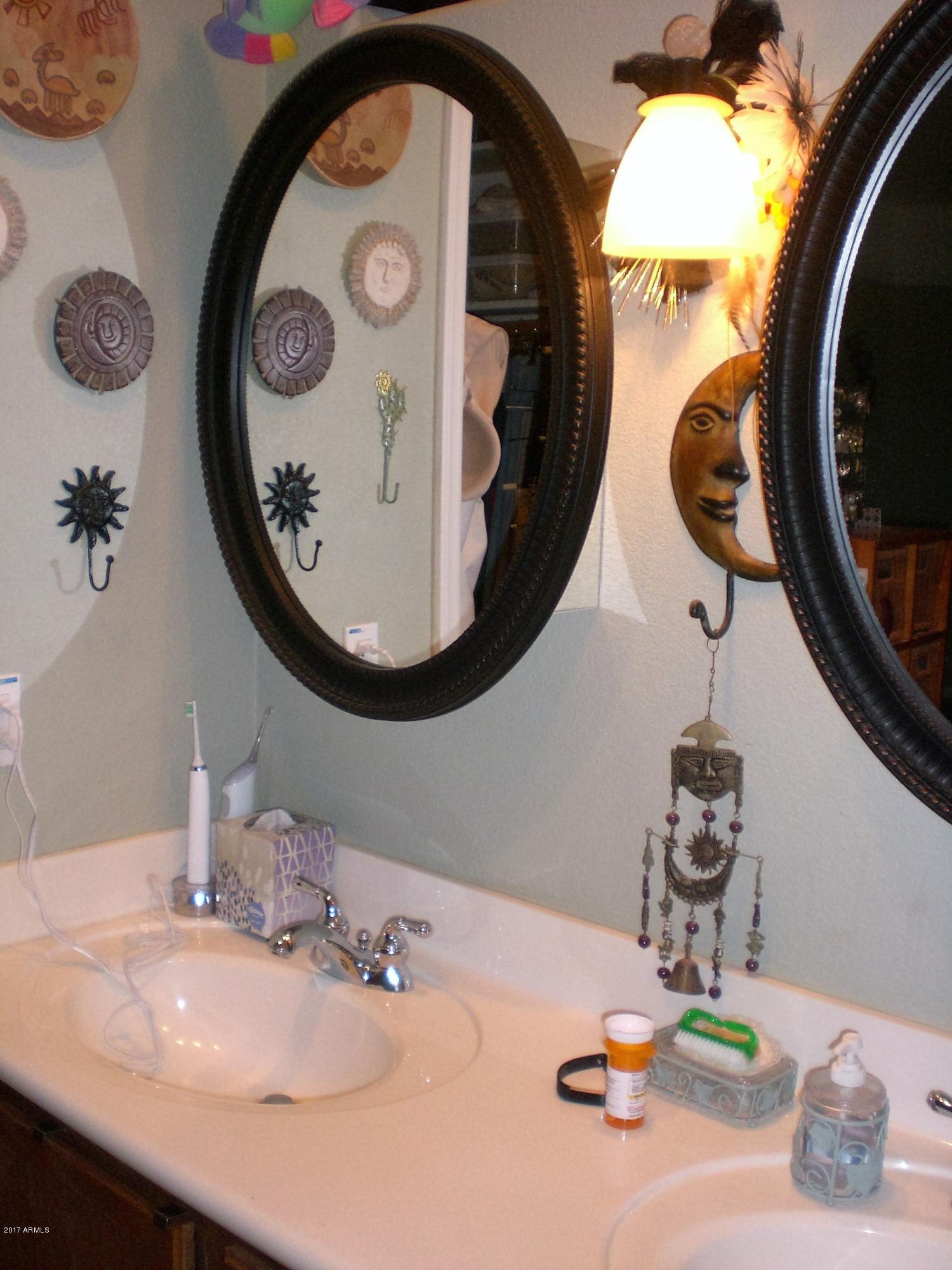 1841 East Sycamore Road Casa Grande, AZ 85122 - Photo 12 of 17 Double sinks