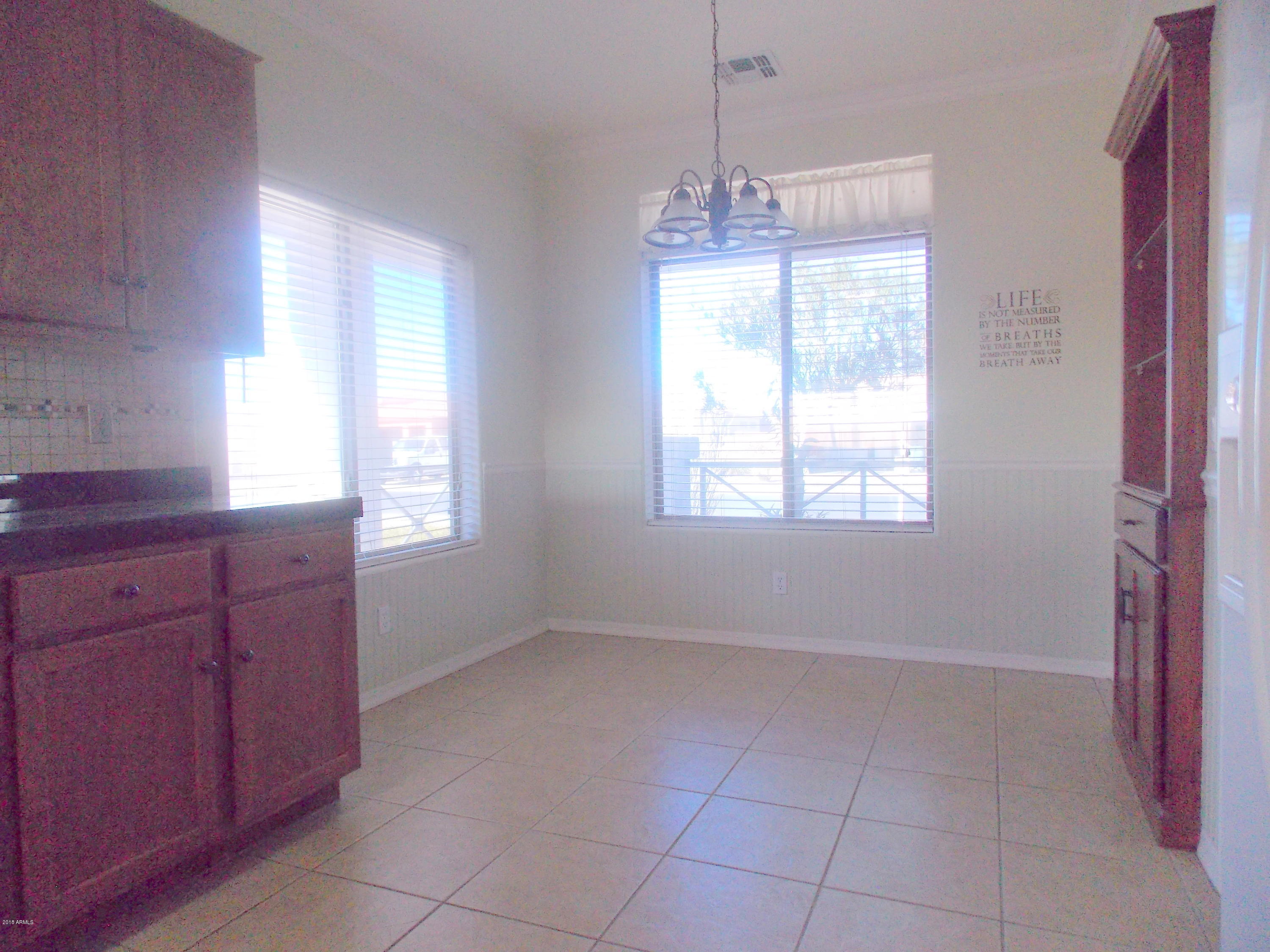 1841 East Sycamore Road Casa Grande, AZ 85122 - Photo 8 of 17 Eat-in kitchen